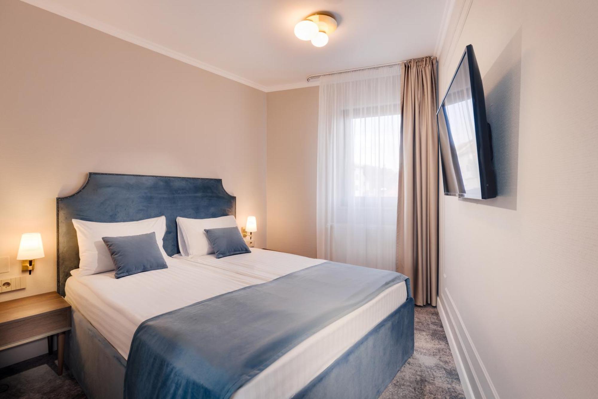 Hotel Meridian Cluj-Napoca Eksteriør billede