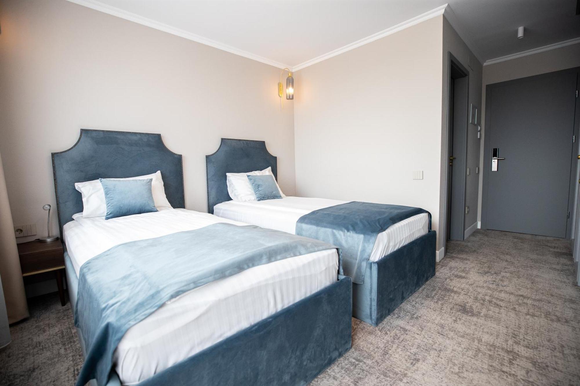 Hotel Meridian Cluj-Napoca Eksteriør billede
