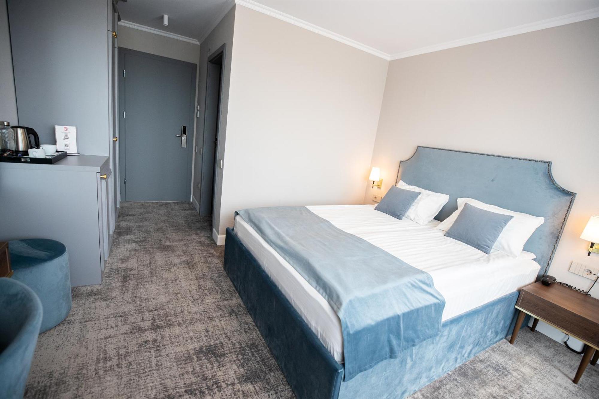 Hotel Meridian Cluj-Napoca Eksteriør billede