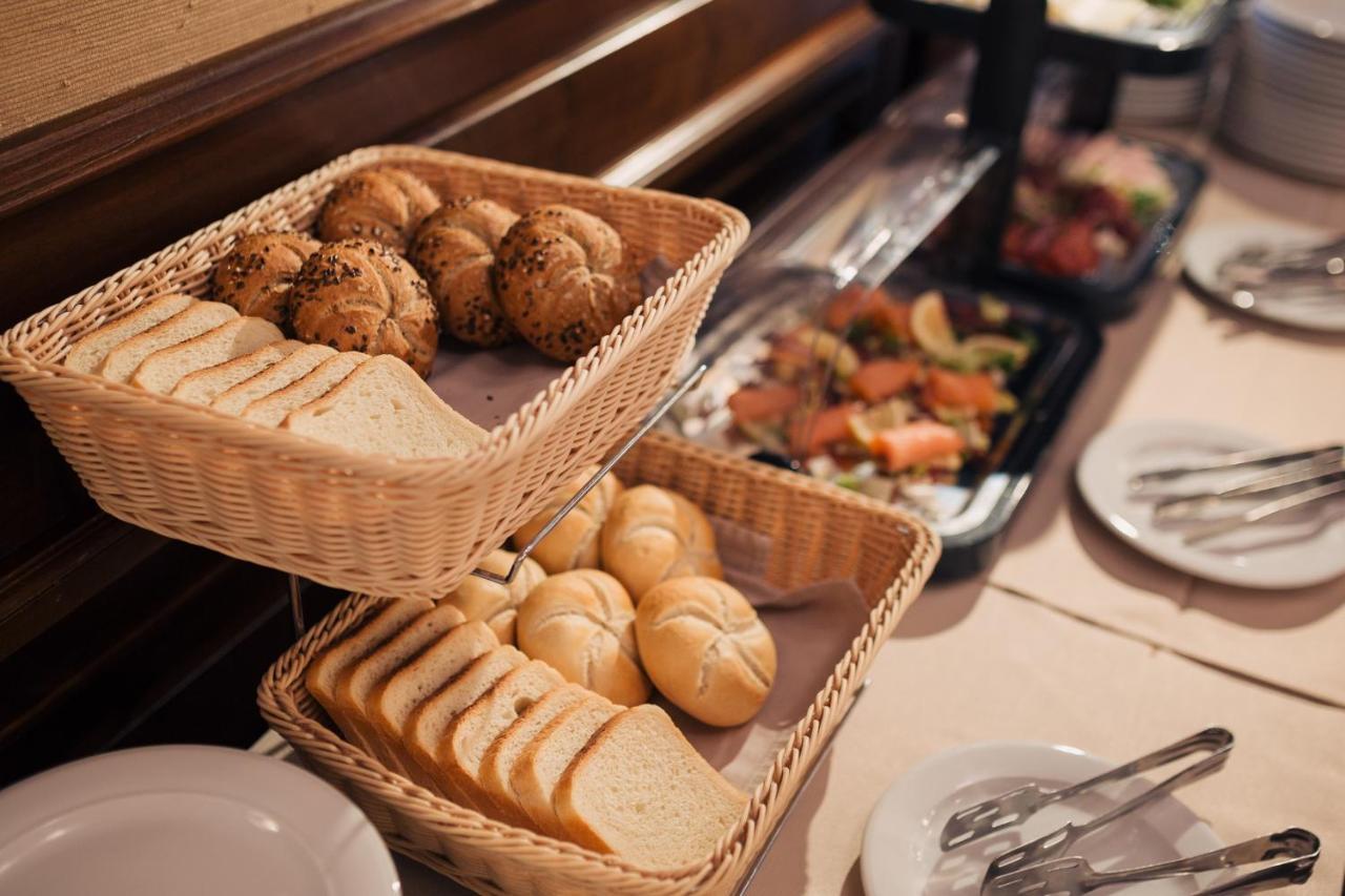 Hotel Meridian Cluj-Napoca Eksteriør billede